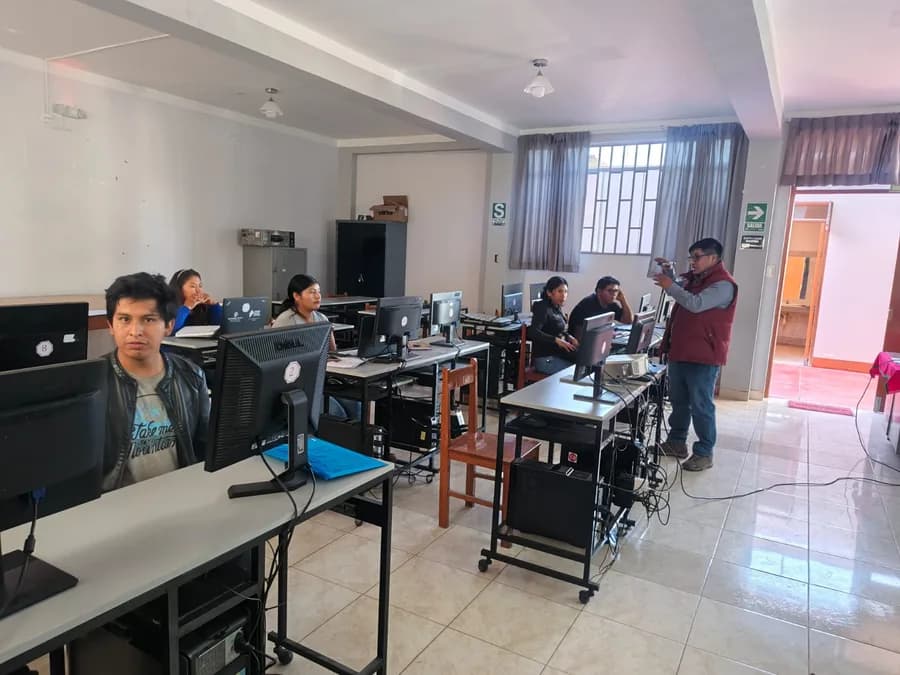 SOPORTE TECNICO Y OPERACIONES DE CENTROS DE COMPUTO